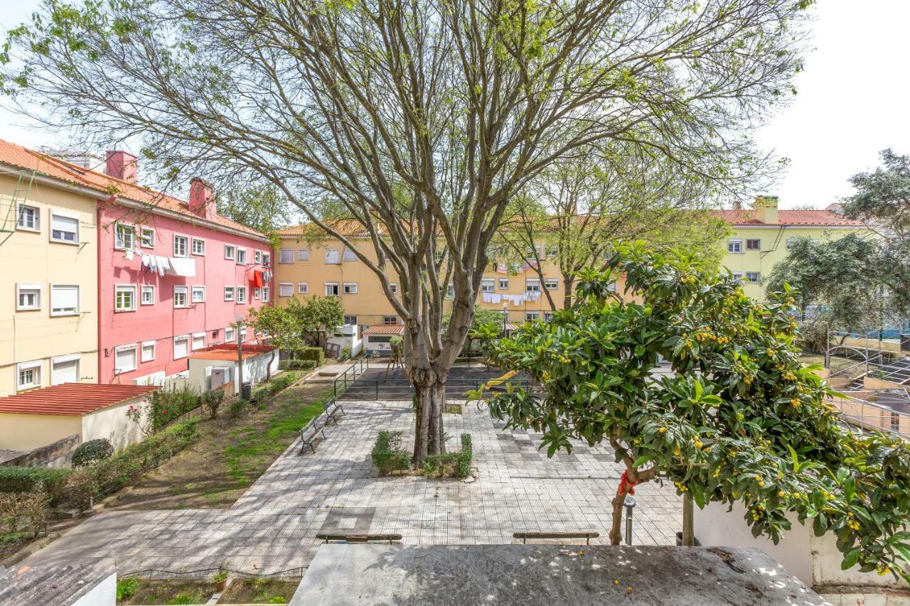 Sunny, Bright And Quiet Apartment, By Timecooler Lisboa Exterior foto